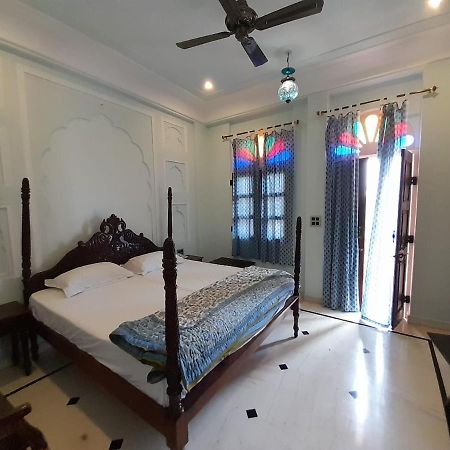 Hotel Raj Rajeshwari Haveli Džajpur Exteriér fotografie