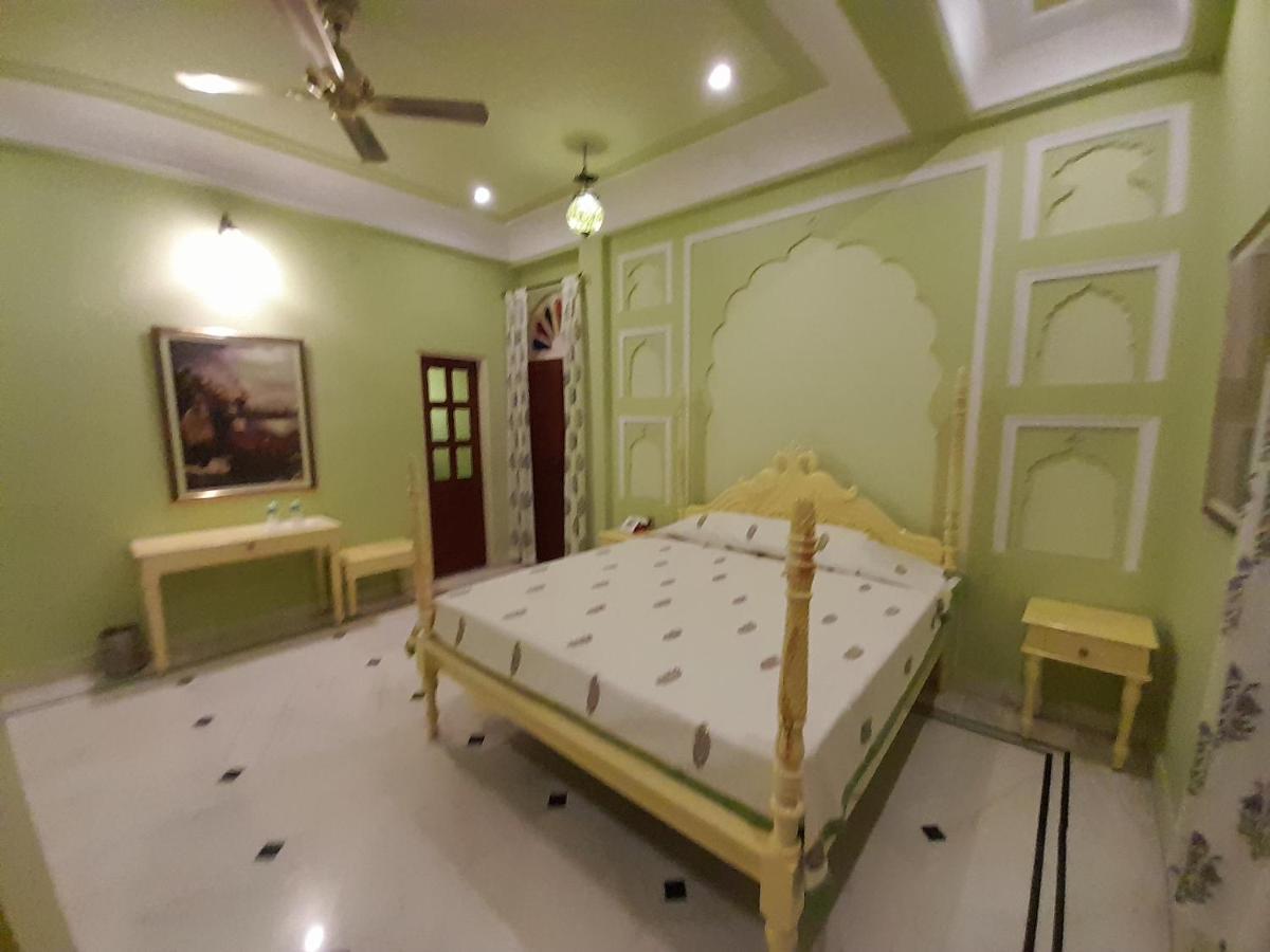 Hotel Raj Rajeshwari Haveli Džajpur Exteriér fotografie