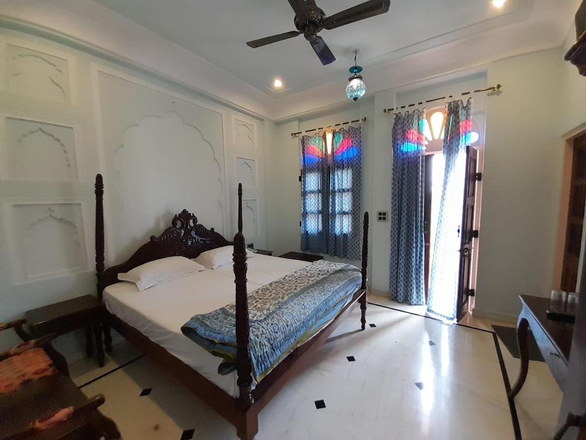Hotel Raj Rajeshwari Haveli Džajpur Exteriér fotografie