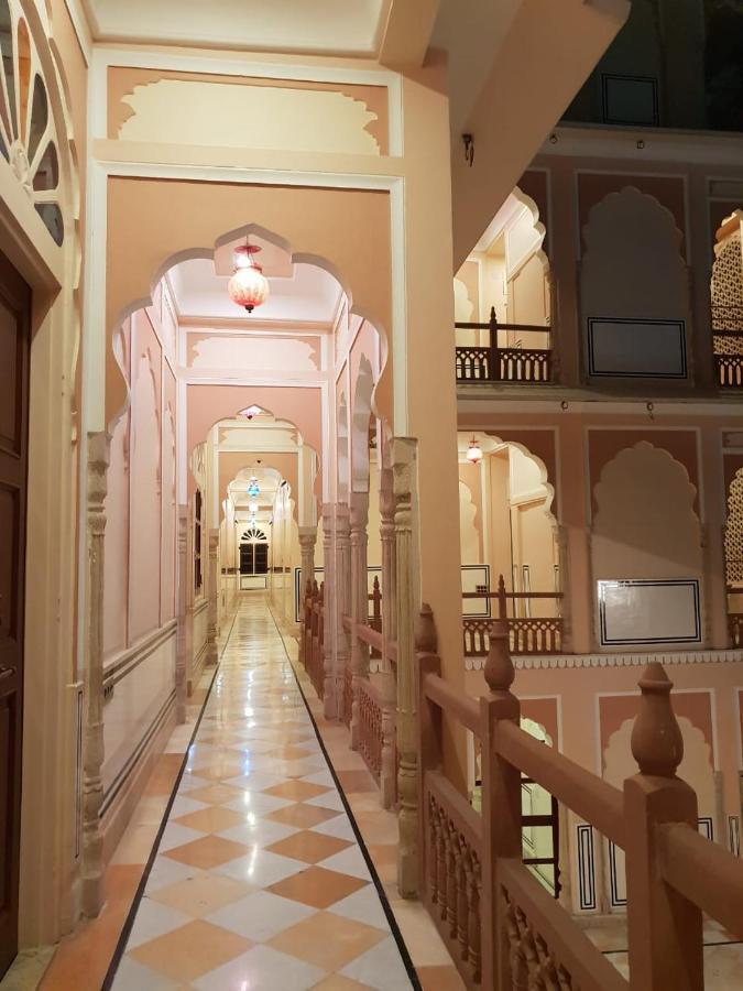 Hotel Raj Rajeshwari Haveli Džajpur Exteriér fotografie