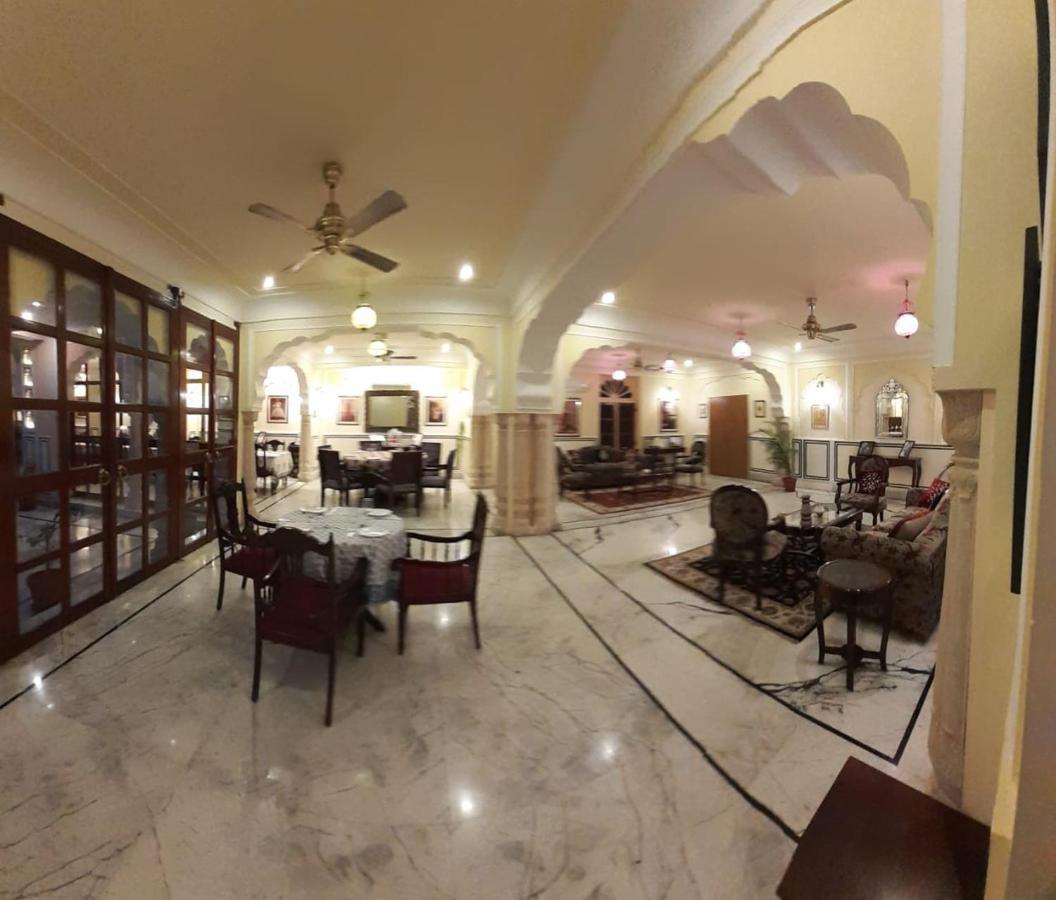Hotel Raj Rajeshwari Haveli Džajpur Exteriér fotografie