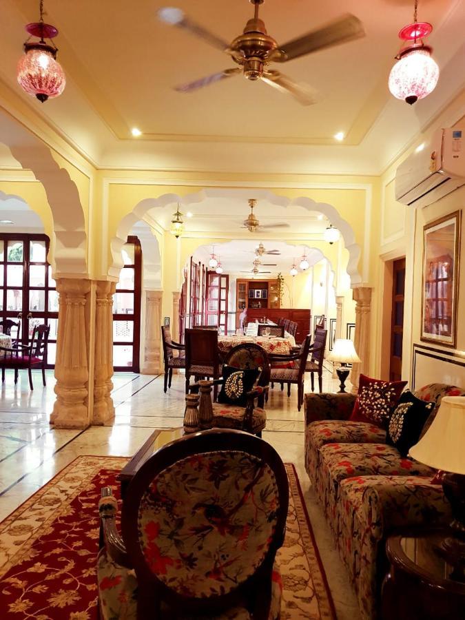 Hotel Raj Rajeshwari Haveli Džajpur Exteriér fotografie